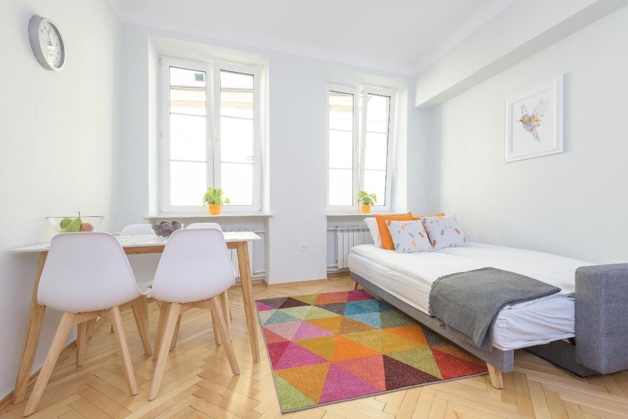 Bright And Modern Apartment In The Heart Of The Old And New Town Warszawa Eksteriør bilde